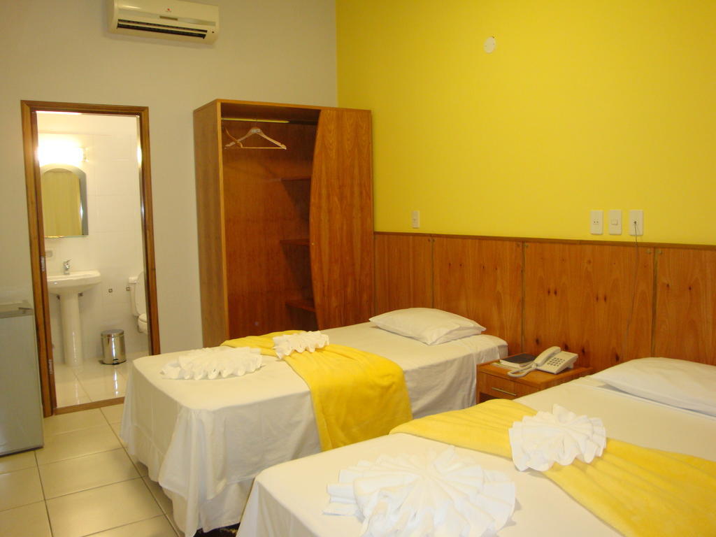 Terwindt Hotel Encarnación Zimmer foto